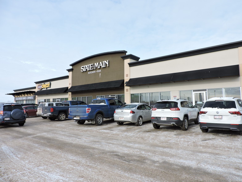 3020 22 St, Red Deer, AB for lease - Building Photo - Image 3 of 4