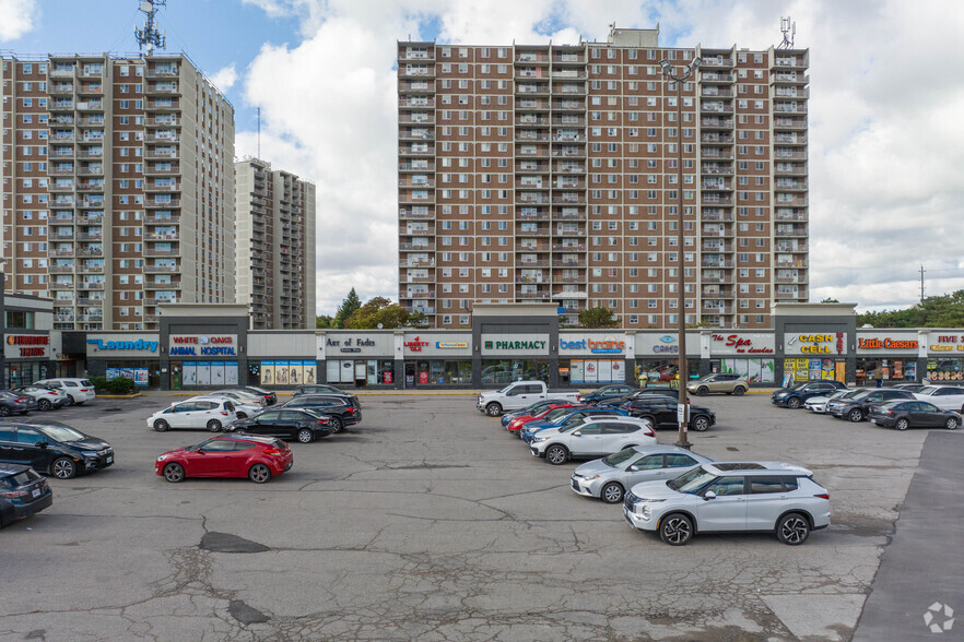 965 Dundas St W, Whitby, ON for lease - Building Photo - Image 2 of 5