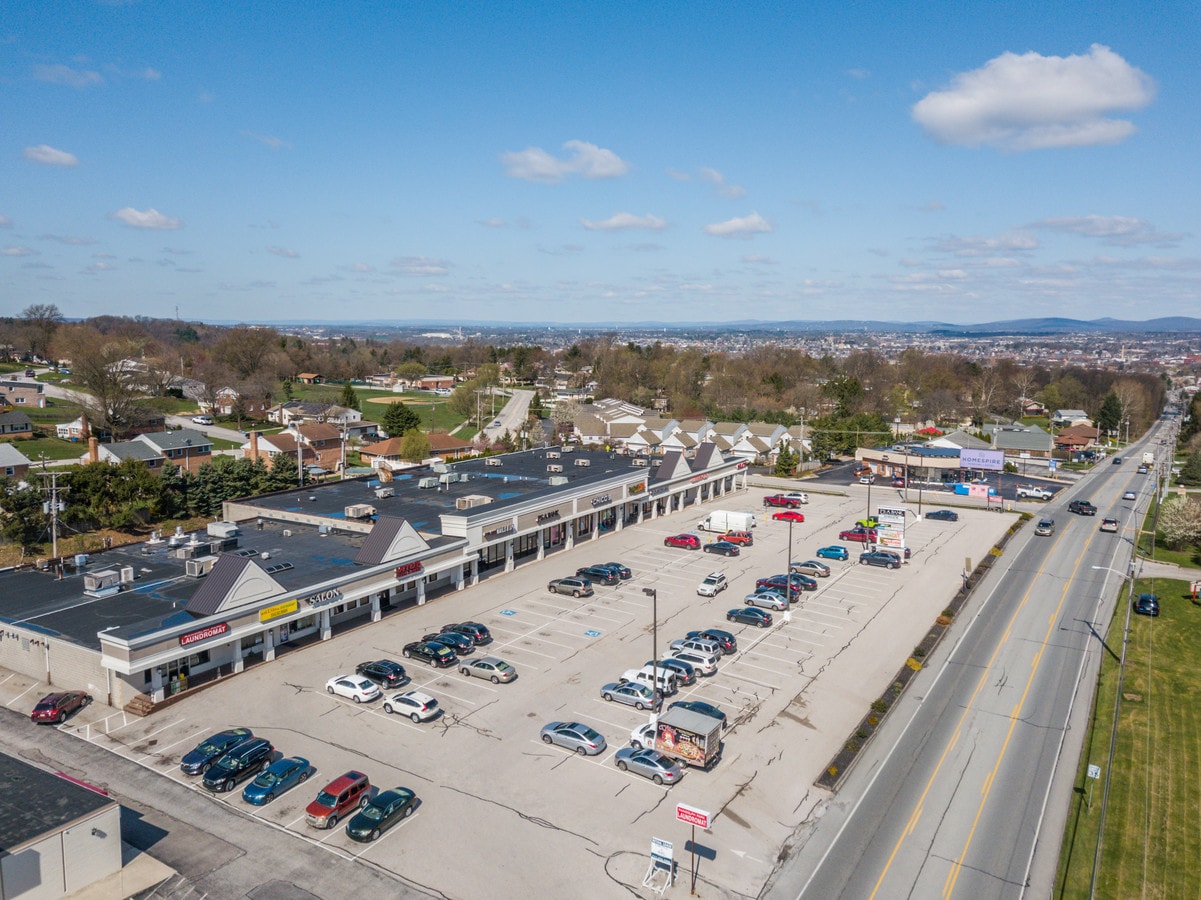 17001730 S Queen St, York, PA 17403