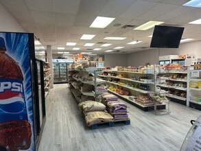 3303 118 Ave Nw, Edmonton, AB for lease Interior Photo- Image 2 of 8