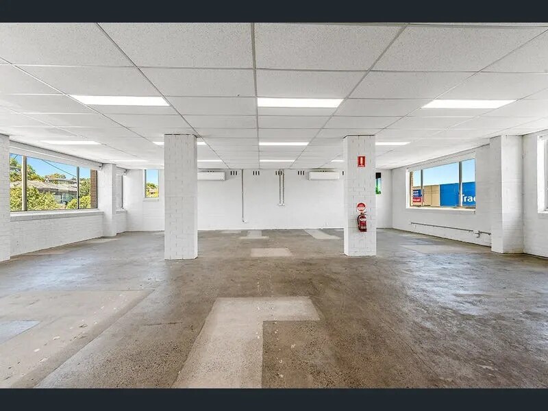22 Manningham Rd, Bulleen for lease Interior Photo- Image 1 of 5