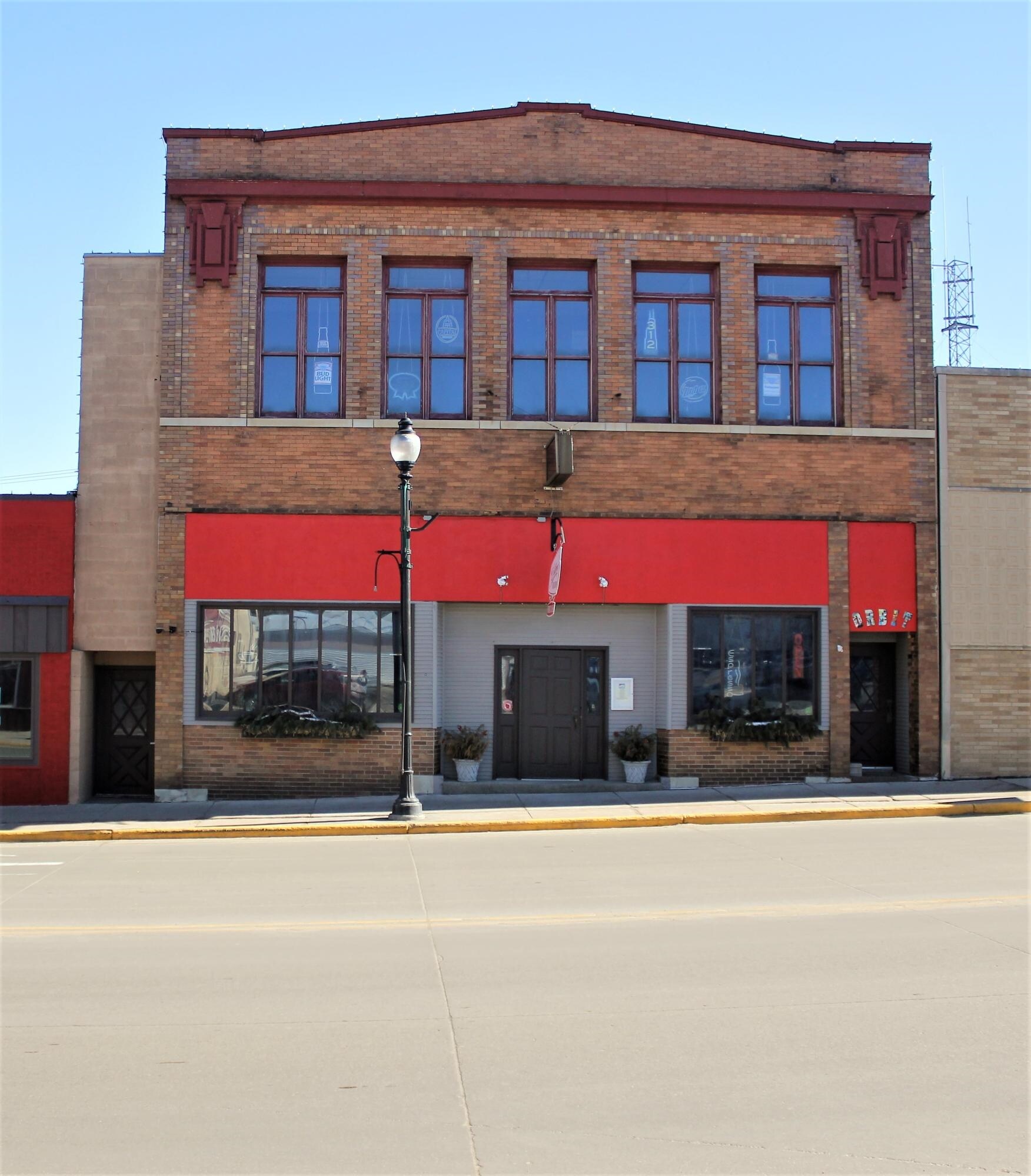 113 N Main St, Viroqua, WI for sale Primary Photo- Image 1 of 1