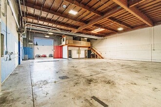 25356 Cypress Ave, Hayward, CA for lease Interior Photo- Image 2 of 5