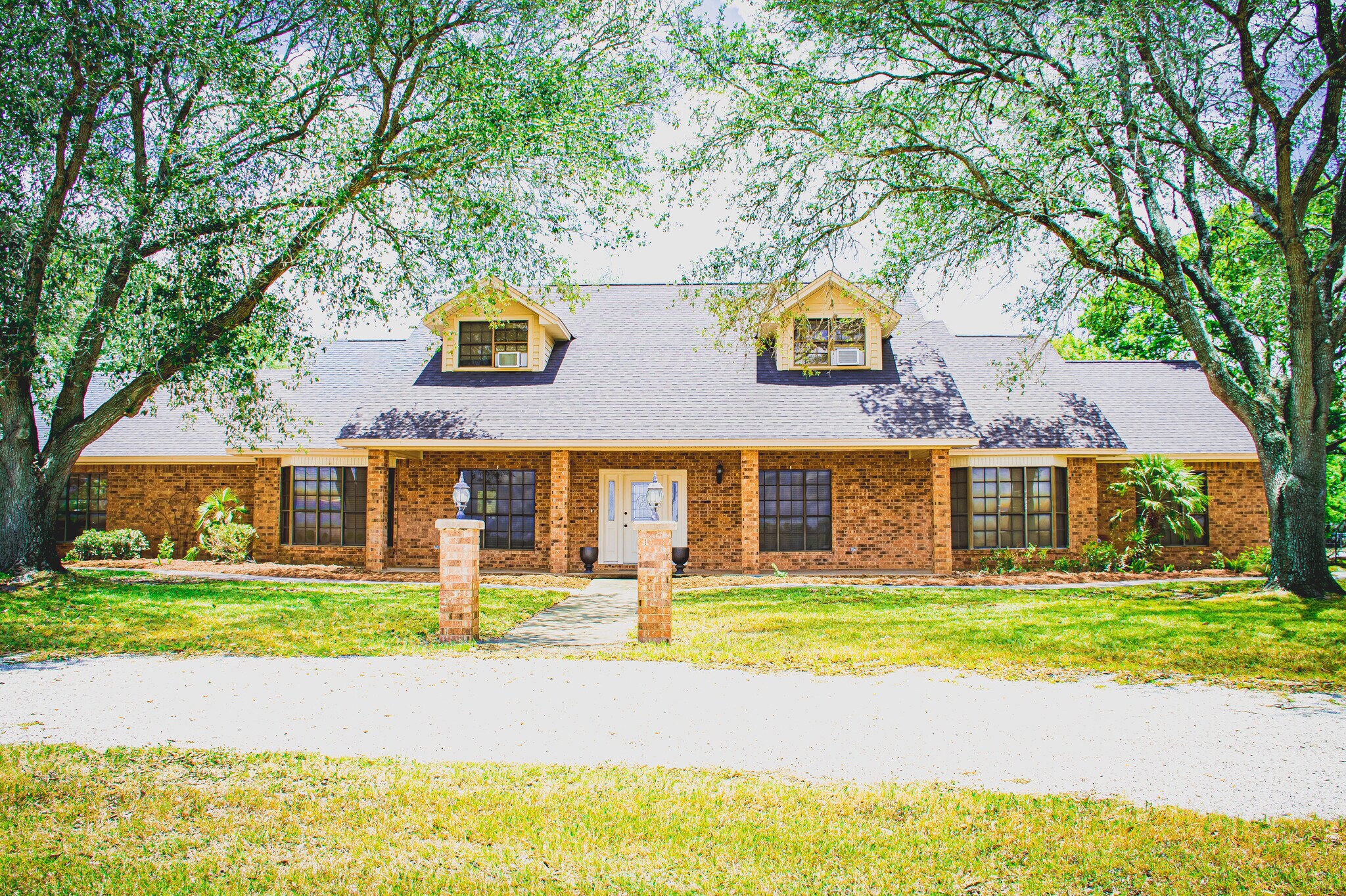 1141 US Highway 77 N, Hallettsville, TX 77964