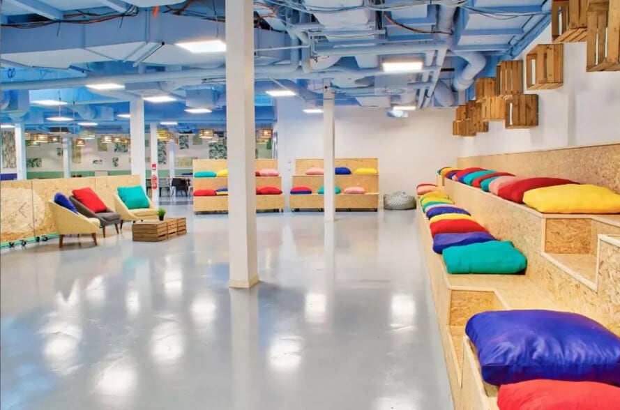 10 Quai De La Charente, Paris for lease - Building Photo - Image 1 of 12