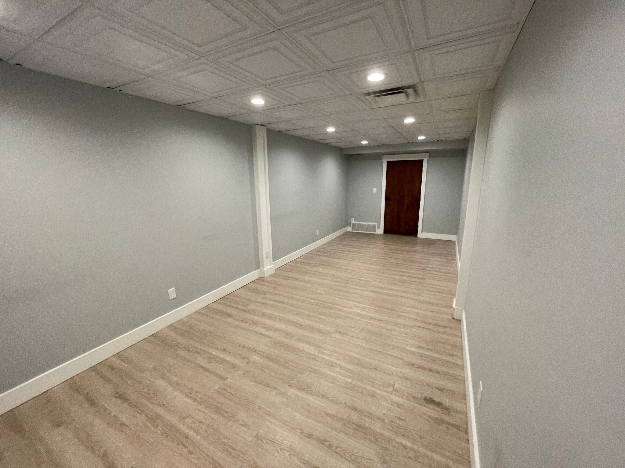 640-650 N Main St, North Salt Lake, UT for lease Building Photo- Image 1 of 5