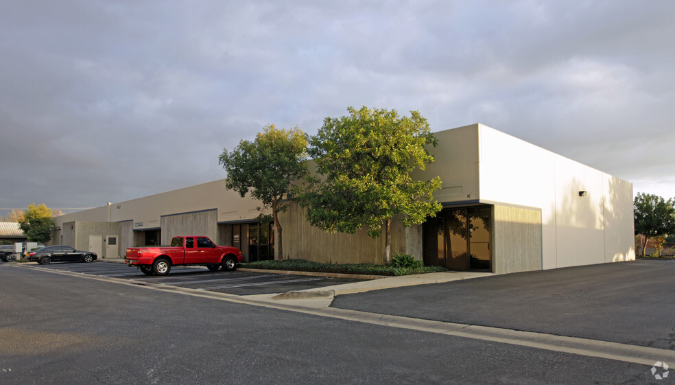 840 W 9th St, Upland, CA for lease - Primary Photo - Image 1 of 7