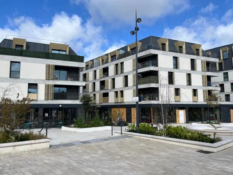 Retail in Draveil for sale - Building Photo - Image 2 of 4