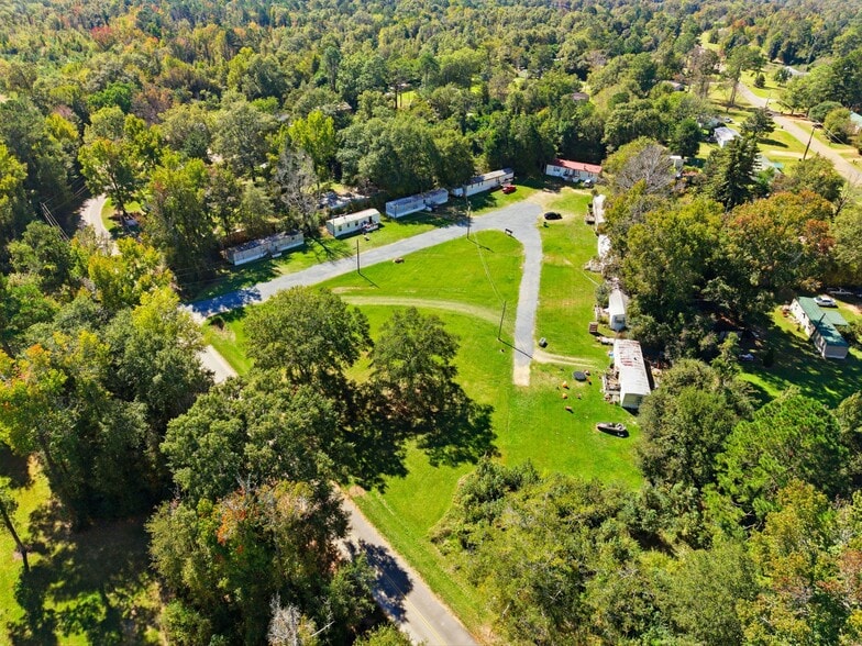 120 Pine Circle Cir, Ellaville, GA for sale - Building Photo - Image 3 of 11