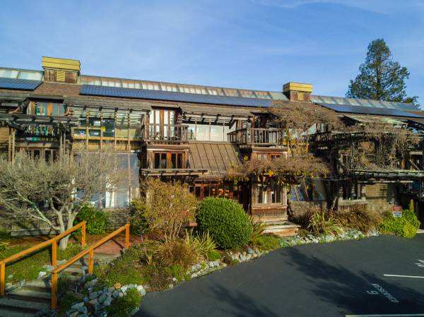 495 Miller Ave, Mill Valley, CA for lease - Building Photo - Image 1 of 9