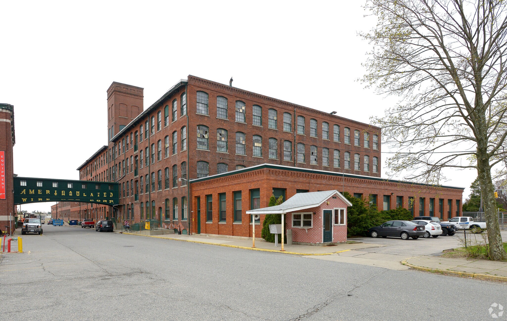 413 Central Ave, Pawtucket, RI for sale Primary Photo- Image 1 of 1