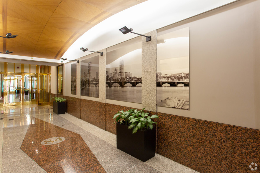 84 State St, Boston, MA for lease - Lobby - Image 2 of 5