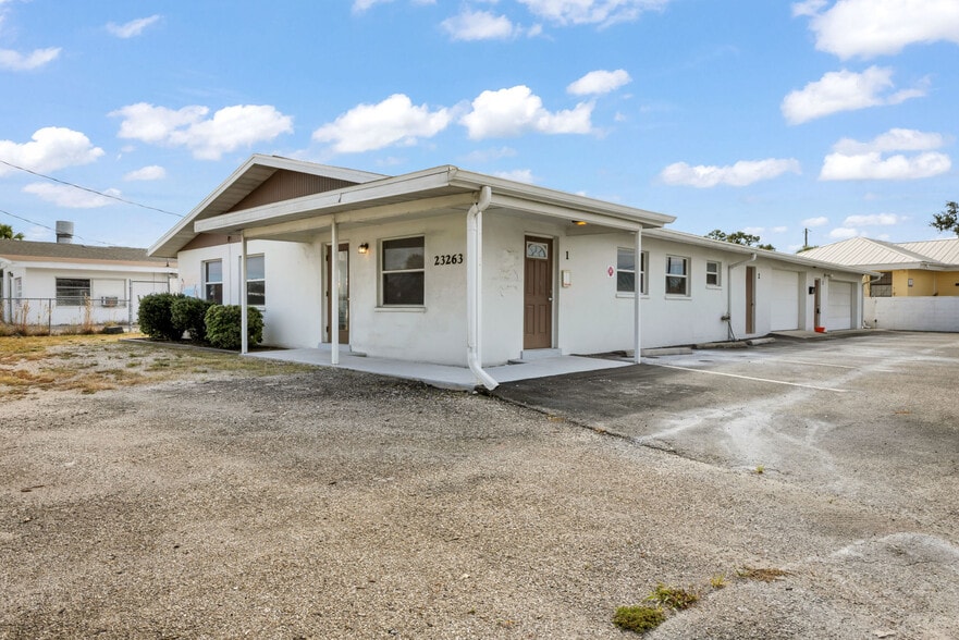 23263 Harborview Rd, Port Charlotte, FL for sale - Building Photo - Image 2 of 29