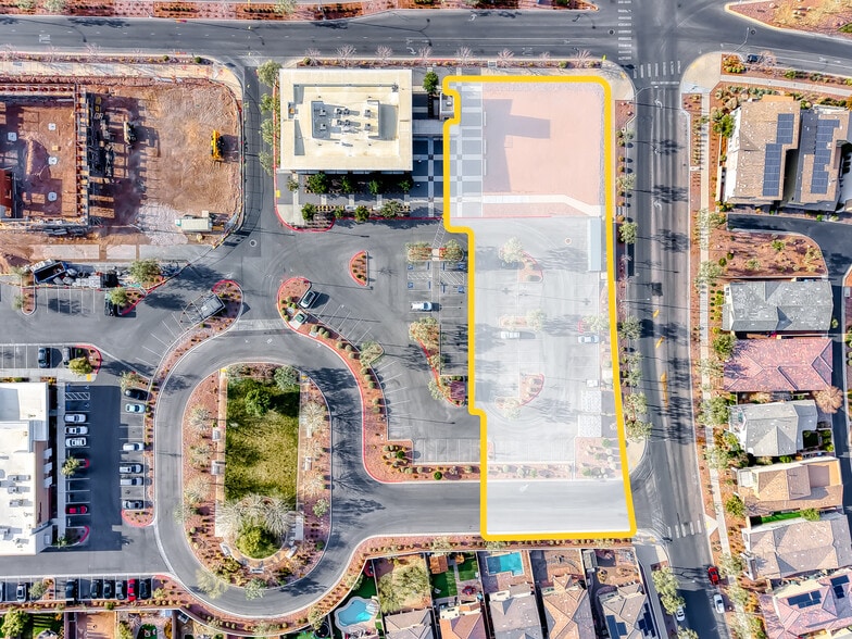 1160 E Sunset Rd, Henderson, NV for sale - Building Photo - Image 2 of 16