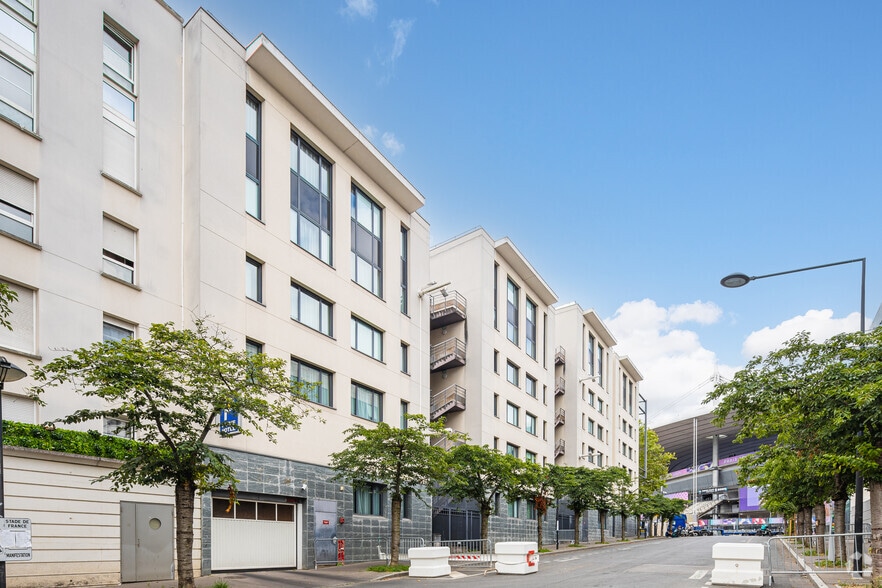 31-33 Avenue Jules Rimet, Saint-Denis for lease - Building Photo - Image 2 of 23