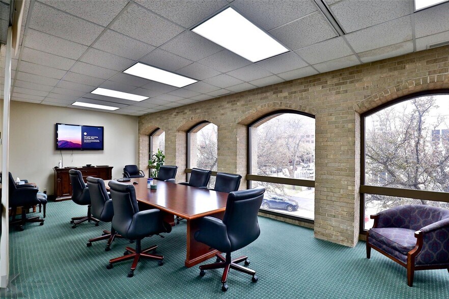 289 Pine, Abilene, TX 79601 Professional Offices Downtown Abilene