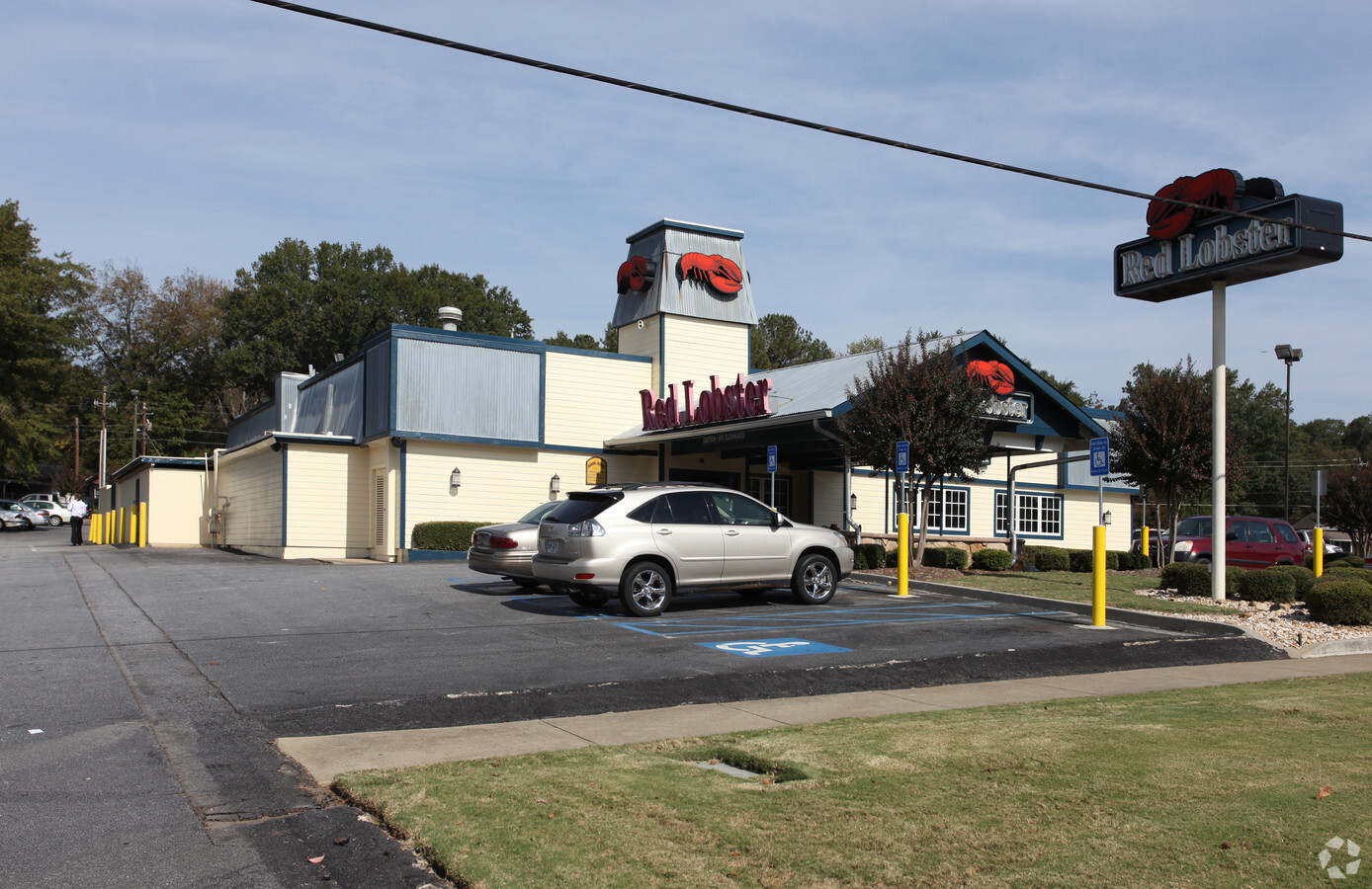 1956 W Broad St, Athens, GA 30606 - Red Lobster | LoopNet