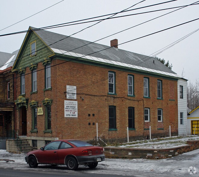 561 Nott St, Schenectady, NY for sale - Primary Photo - Image 1 of 1