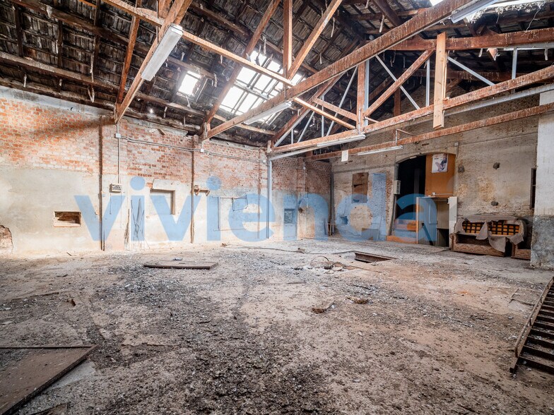 Multifamily in Madrid, Madrid for sale - Interior Photo - Image 2 of 20