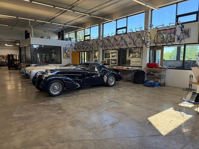 19235 84th St, Bristol, WI for sale - Building Photo - Image 2 of 6