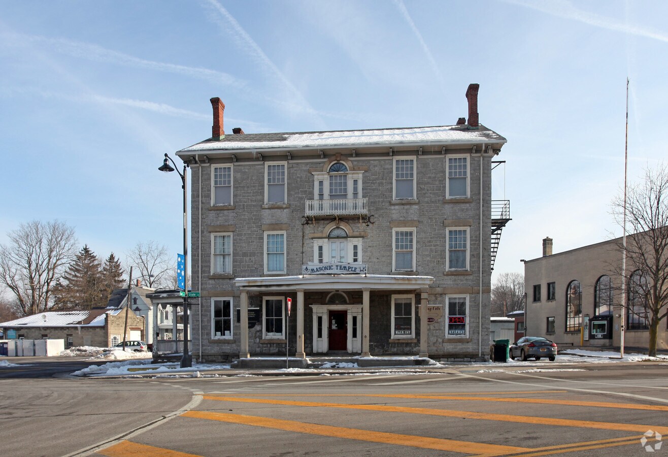 3141 State St, Caledonia, NY 14423