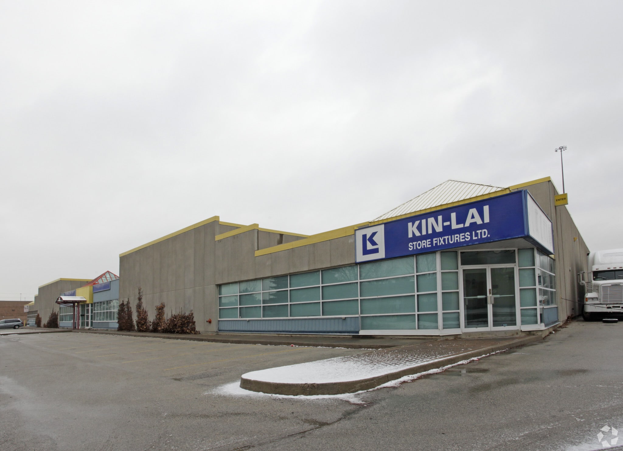 25 Claireport Cres, Toronto, ON for sale Primary Photo- Image 1 of 1