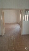 Office in Segovia, Segovia for lease Interior Photo- Image 2 of 3