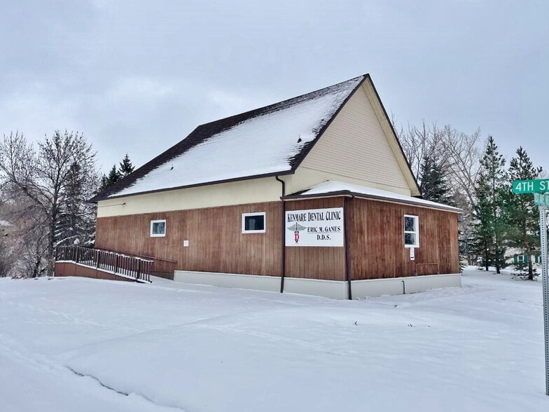 316 1st Ave NE, Kenmare, ND for sale - Building Photo - Image 2 of 25