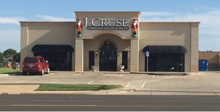 W 82nd St, Lubbock, TX for sale Building Photo- Image 1 of 1