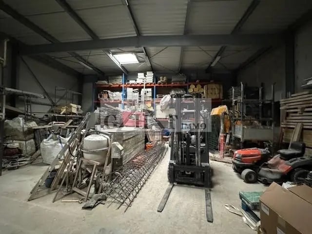 Industrial in Chessy for sale Construction Photo- Image 1 of 4