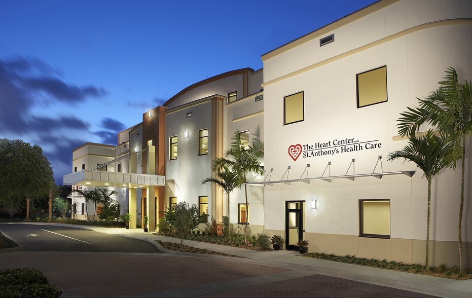 560 Jackson St N Saint Petersburg Fl 33705 St Anthony S Medical Arts Building Loopnet Com