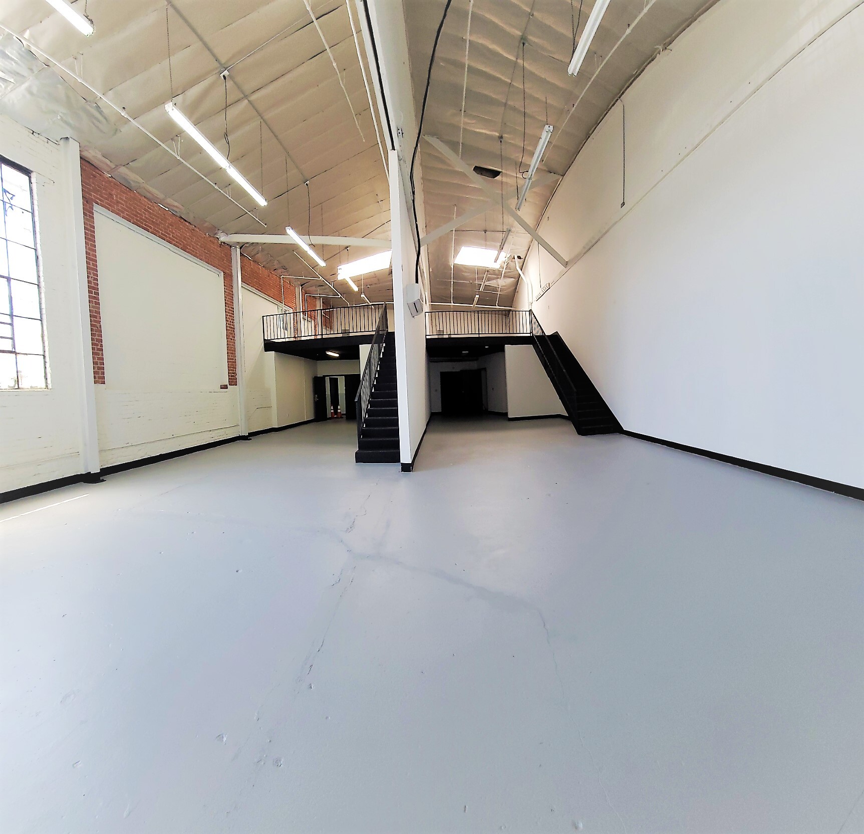 2001-2031 S Santa Fe Ave, Los Angeles, CA for lease Interior Photo- Image 1 of 1