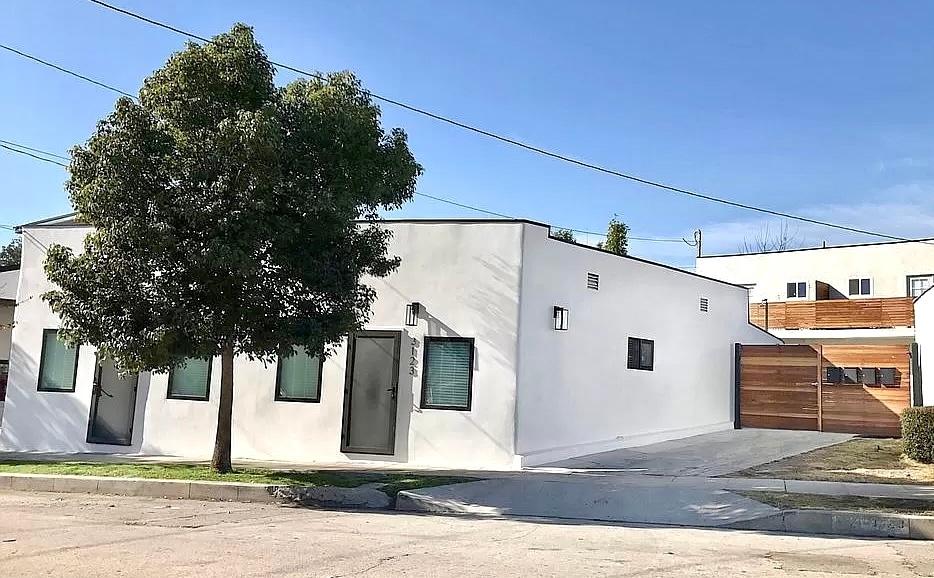 3121 Silver Lake Blvd, Los Angeles, CA for sale - Building Photo - Image 1 of 28
