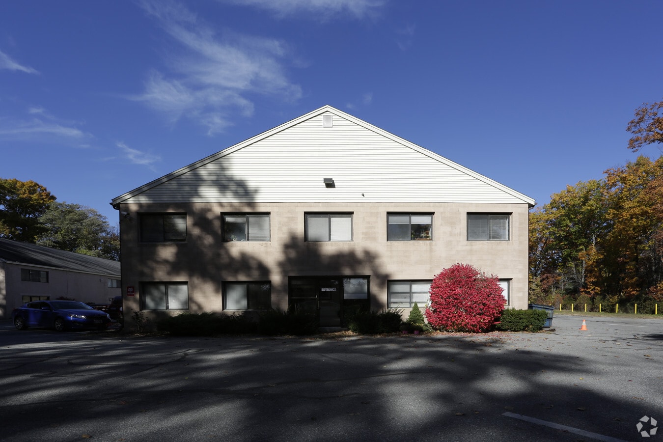 50 Stedman St, Lowell, MA 01851