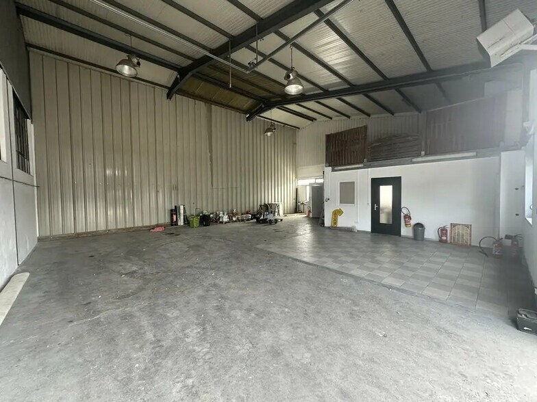 Flex in Bischheim for lease - Interior Photo - Image 2 of 8