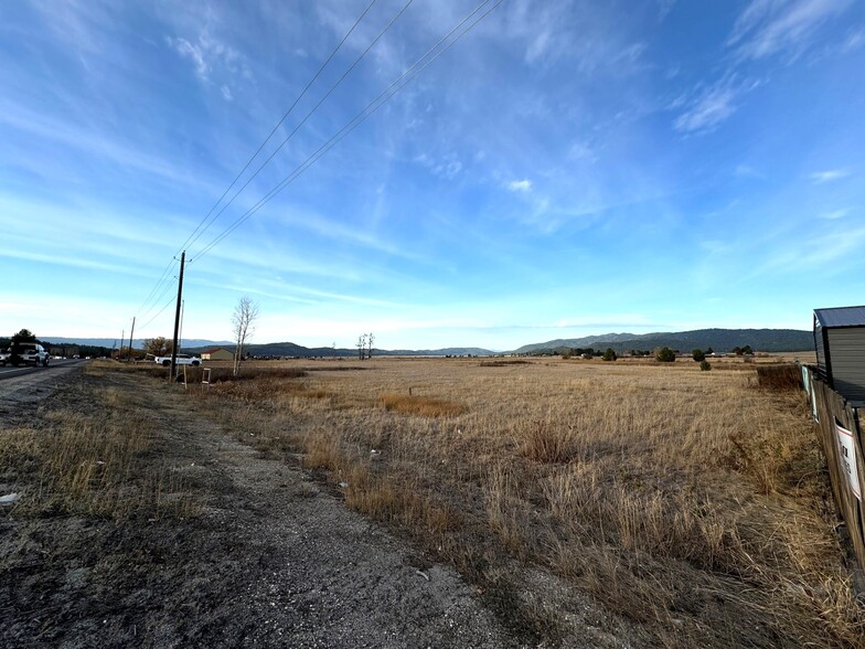 1458 Main Street, Cascade, ID for sale - Building Photo - Image 2 of 4