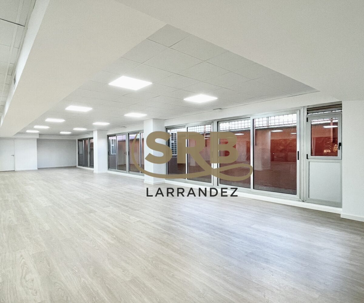 Office in Barcelona, Barcelona for lease Interior Photo- Image 1 of 6