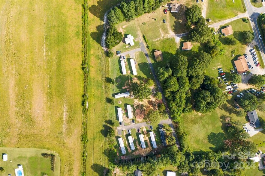 502 Cycle ln, Dallas, NC for sale - Aerial - Image 3 of 22