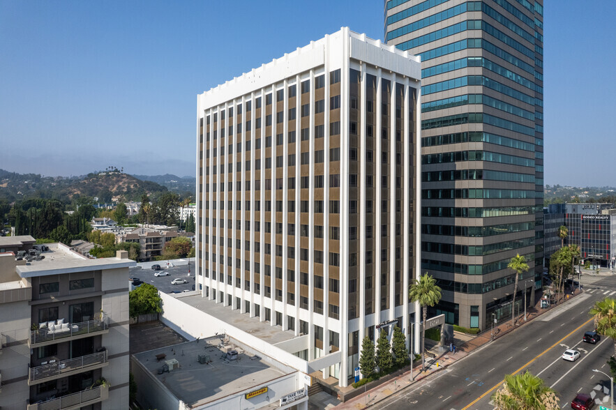 15250 Ventura Blvd, Sherman Oaks, CA for lease - Building Photo - Image 1 of 8