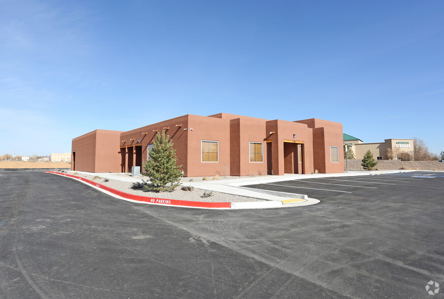 7585 Enchanted Hills Blvd NE, Rio Rancho, NM 87144 | LoopNet