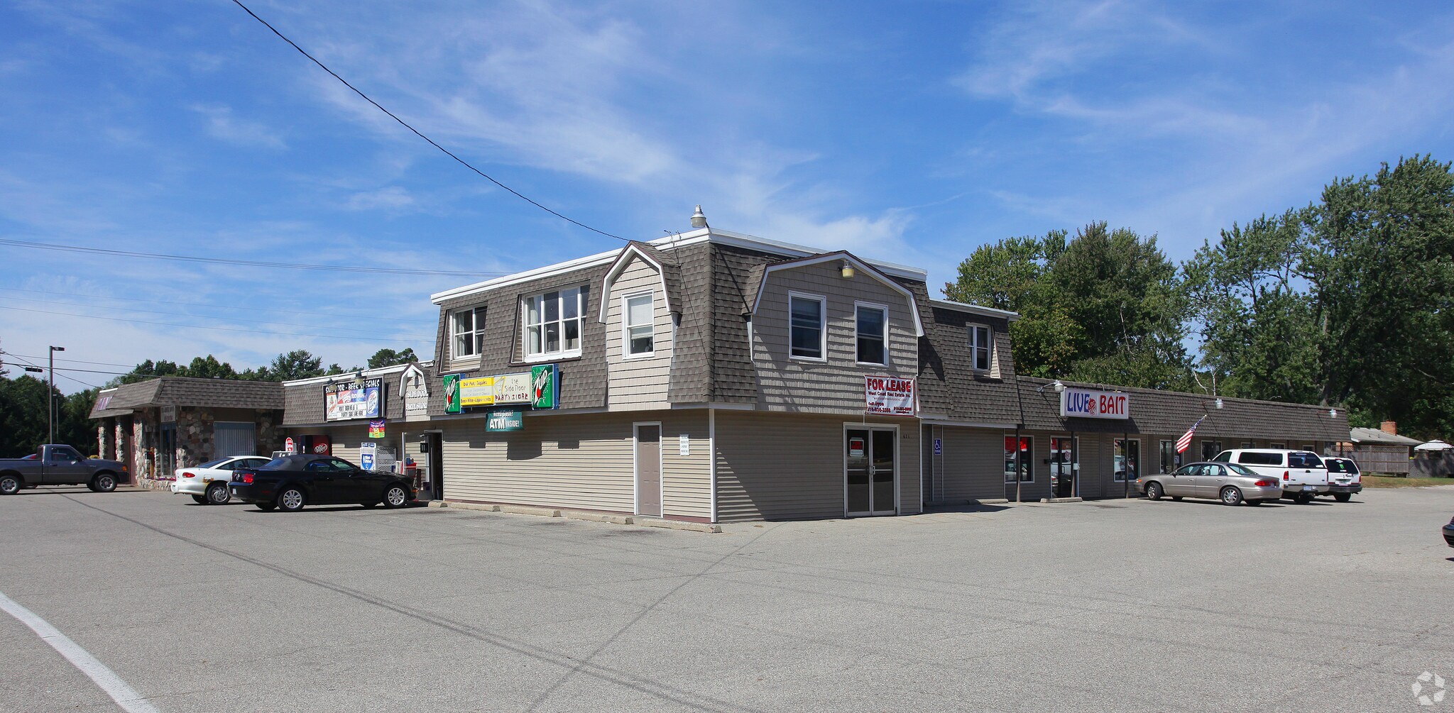 669-673 Douglas Ave, Holland, MI for sale Primary Photo- Image 1 of 1