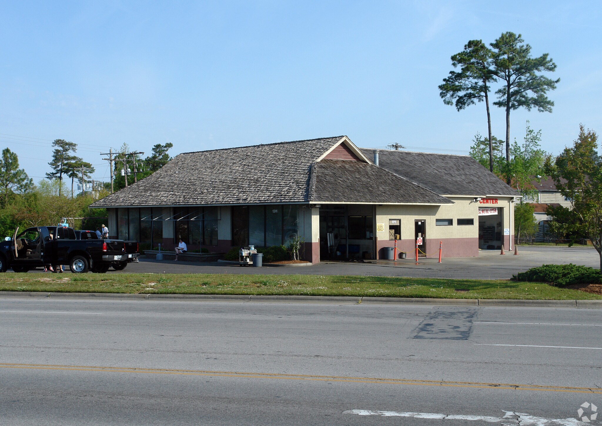 1311 Country Club Rd, Jacksonville, NC for sale Primary Photo- Image 1 of 1