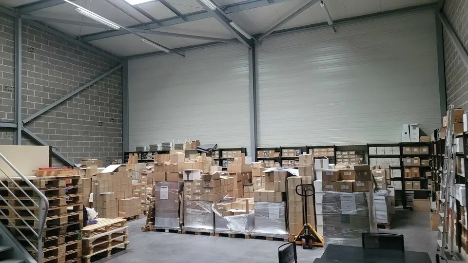 Flex in Rouen for lease - Building Photo - Image 2 of 9