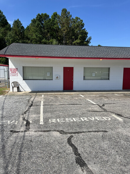 817 W Bobo Newsom Hwy, Hartsville, SC for lease - Primary Photo - Image 1 of 1