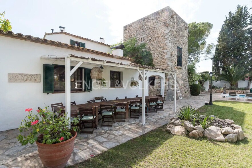 Specialty in Sant Pere de Ribes, Barcelona for sale - Building Photo - Image 3 of 14