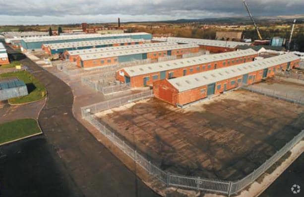 Bradley Ln, Wigan for lease - Primary Photo - Image 1 of 2