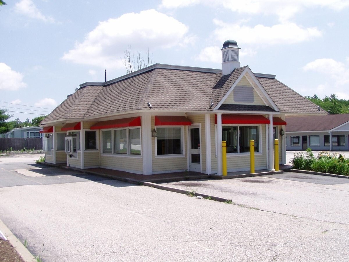 74 Nooseneck Hill Rd, West Greenwich, RI for sale Building Photo- Image 1 of 1