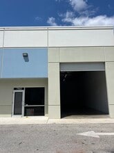 7948-7966 SW Jack James Dr, Stuart, FL for lease Interior Photo- Image 1 of 8