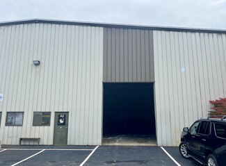 More details for 381 Old Falmouth Rd, Marstons Mills, MA - Industrial for Sale