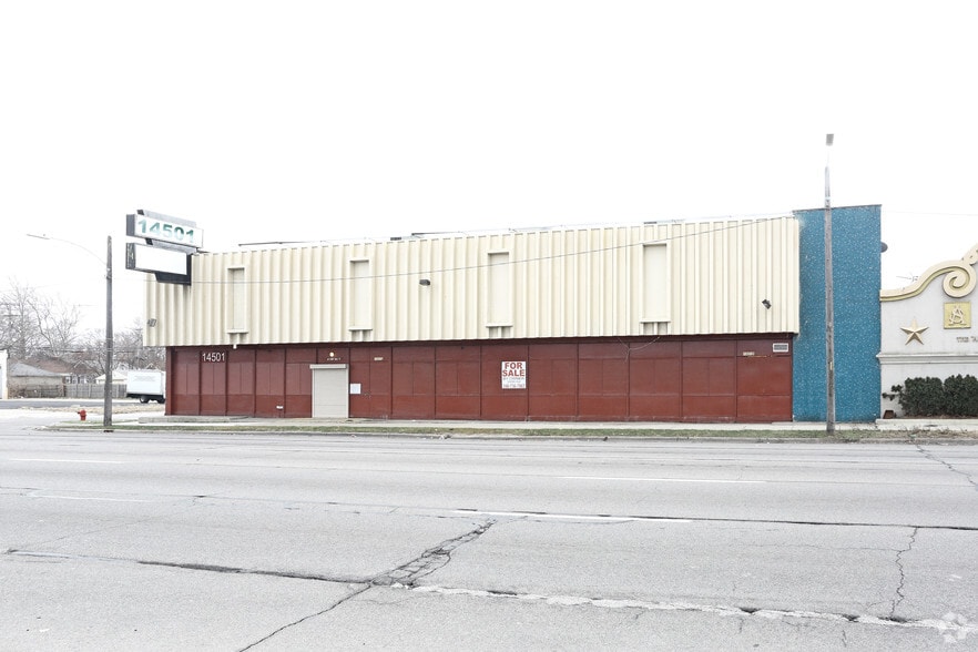 14501 W 8 Mile Rd, Detroit, MI for sale - Building Photo - Image 2 of 2